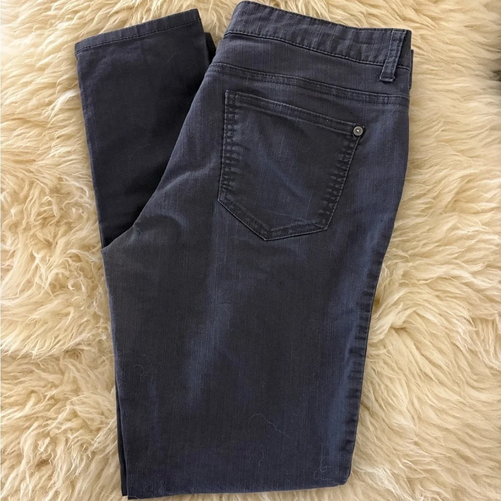 Forever 21 Charcoal Gray Stretch Denim Straight Leg Jeans